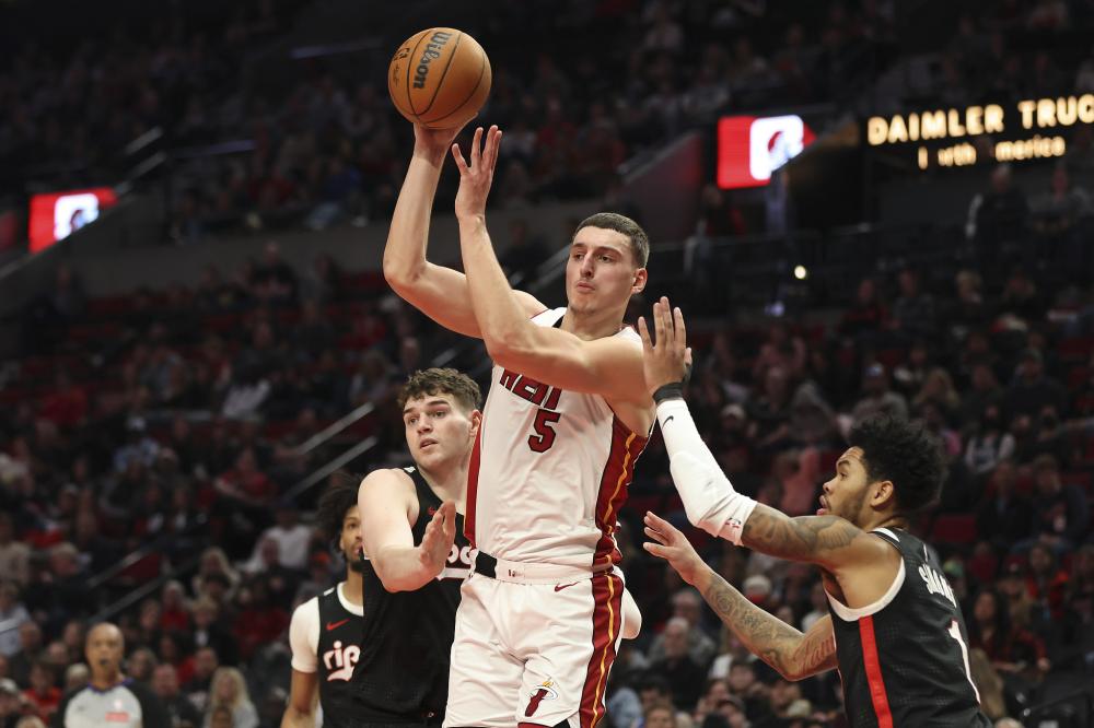 从而在国际 从而在国际